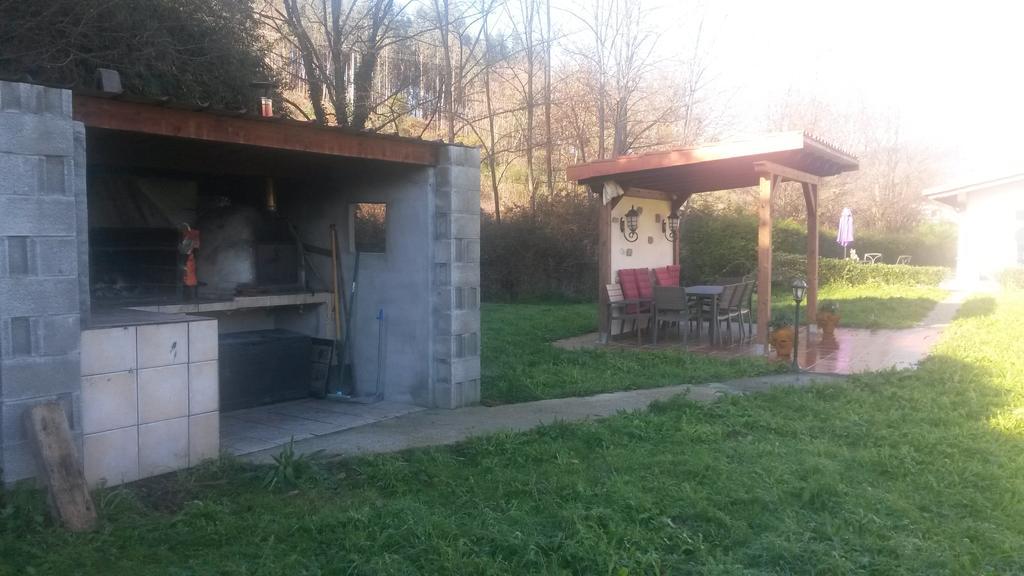 Casa Rural Ibarrondo Etxea Mungia Exterior photo